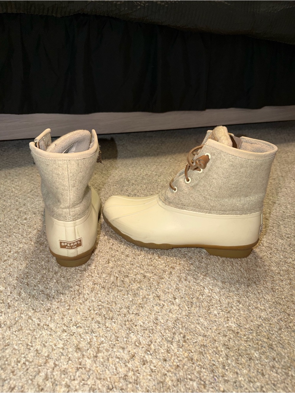 Sperry Women's Sand/Tan Duck Boots